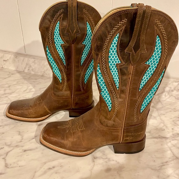 Ariat VentTEK Ultra Women's Heeled Boots - Brown and Teal - Picture 2 of 9